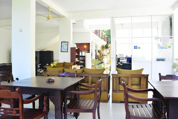 Reception hall - Hotel Vacanza (Mirissa)