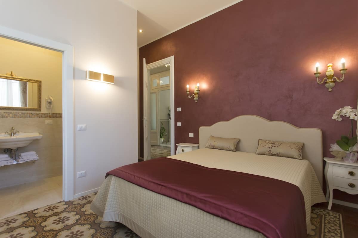 Chambre Standard Double ou avec lits jumeaux