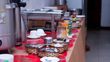 Free daily continental breakfast