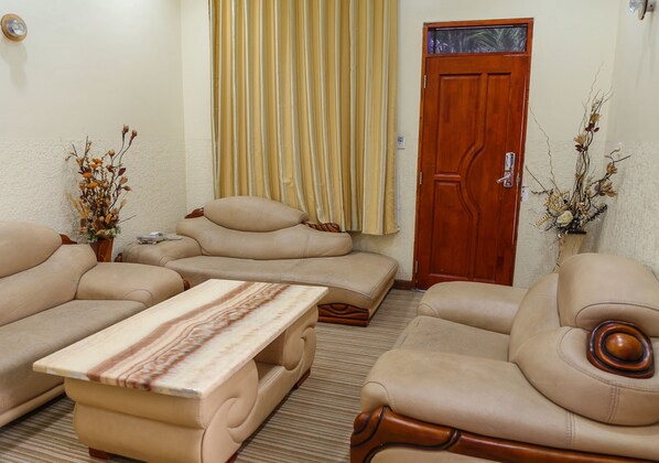 Ảnh chưa phân loại, 1 trong số 45 ảnh, nút