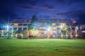 Property grounds - Vieng Khong Hotel (Mukdahan)