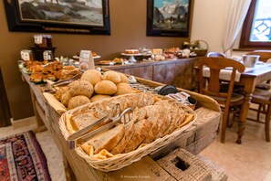 含每日歐陸早餐