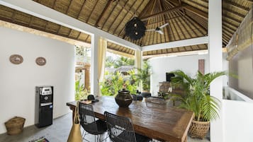 Villa, 2 chambres | Cuisine privée