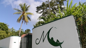 Front of property - Maggie Garden Hostel (Galle)
