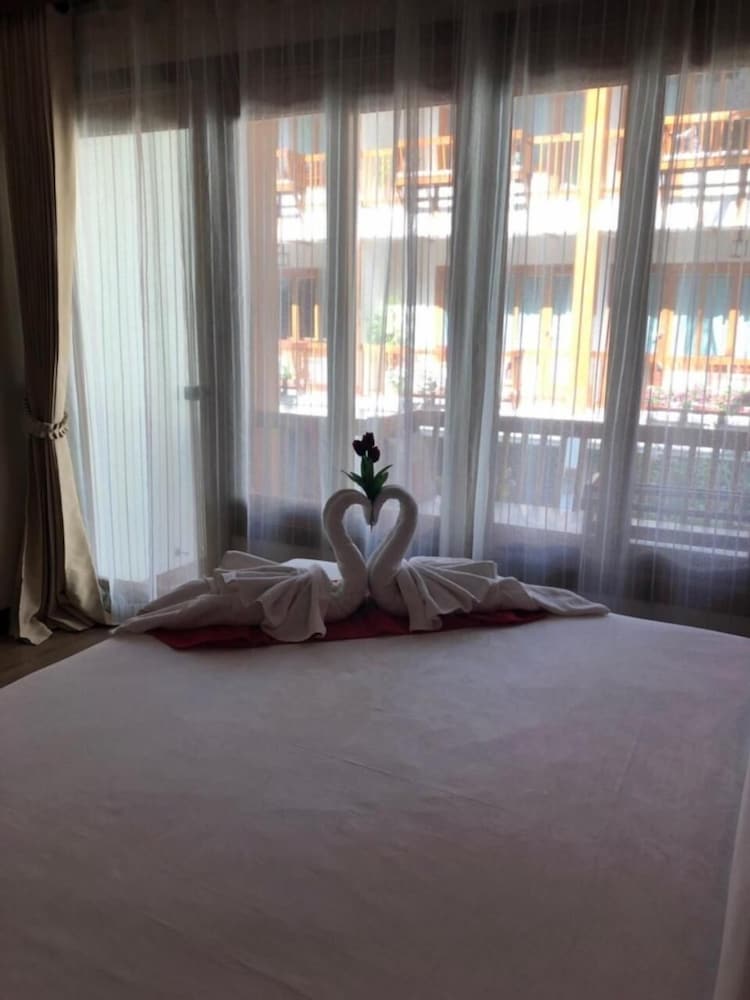 Vieng Mantra by null