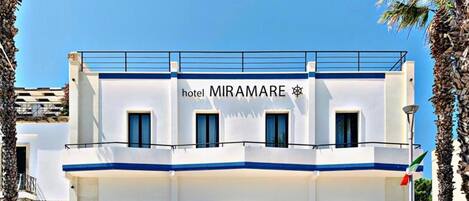 Façade de l’hébergement