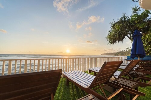 We Are Surfers hotel