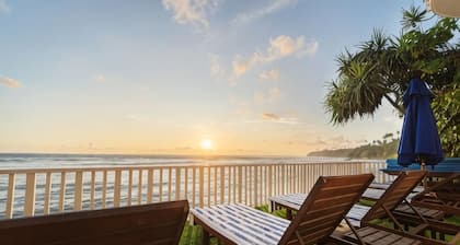 We Are Surfers hotel