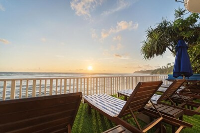 We Are Surfers hotel