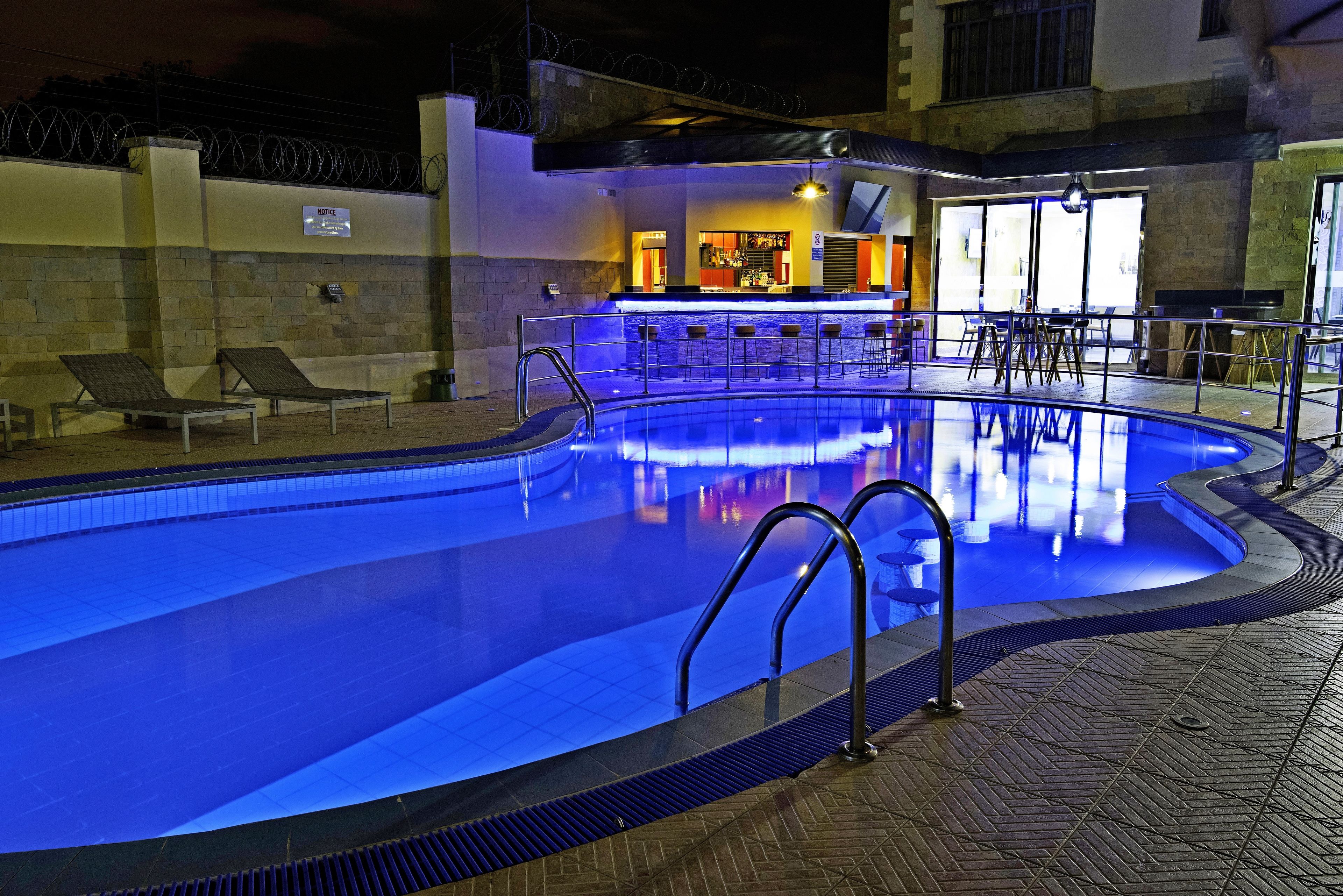 Alberca al aire libre 