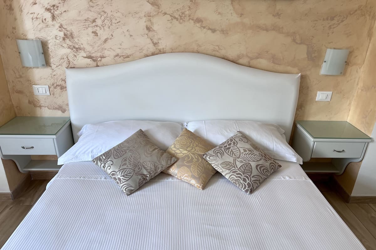 Chambre Double Deluxe (Topaz)