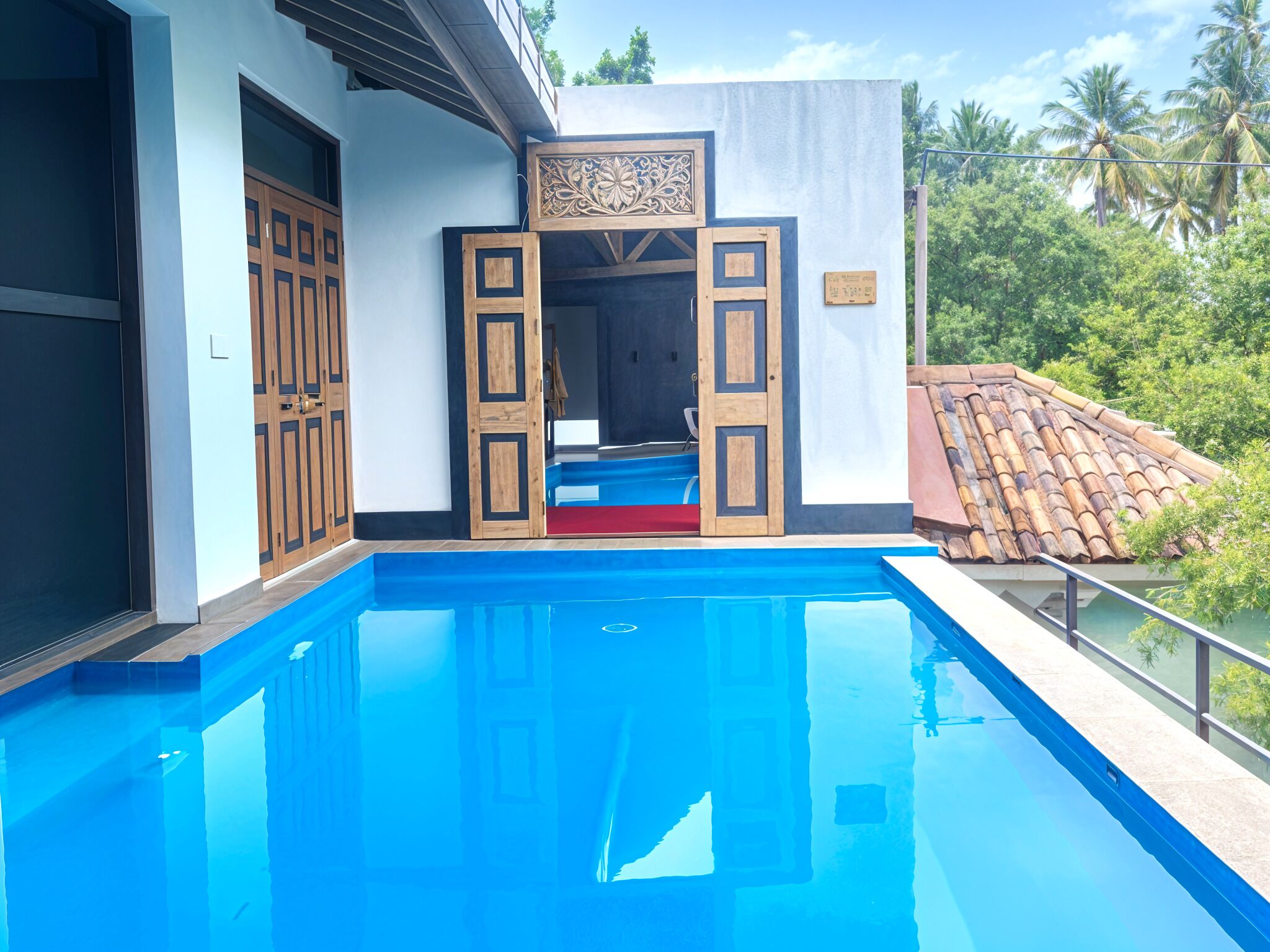 Luxury Villa, 3 Bedrooms, Private Bathroom, Canal View | Premium bedding, minibar, in-room safe, individually decorated