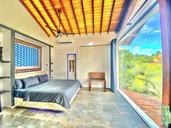 Villa Luxe, 2 chambres, piscine privée, vue fleuve | 1 chambre, literie de qualité supérieure, minibar