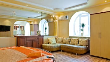 Romantic Studio Suite, Balcony (Zheltoksan Street 78) | Living area | 32-inch flat-screen TV with cable channels, LCD TV