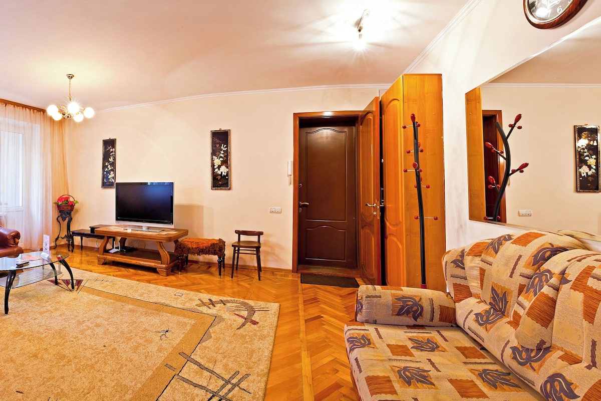 Deluxe appartement, 1 slaapkamer (99 Gogol St.) | 1 slaapkamer, individueel gedecoreerd, individueel gemeubileerd