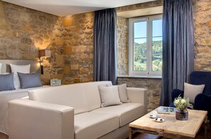 Premium bedding, minibar, in-room safe, desk - Domaine de la Klauss (Montenach)