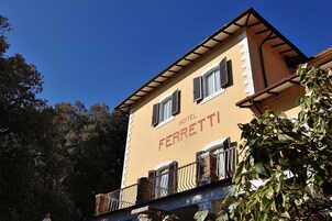 Fachada del alojamiento