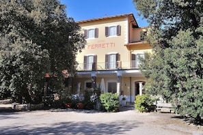 Exterior
