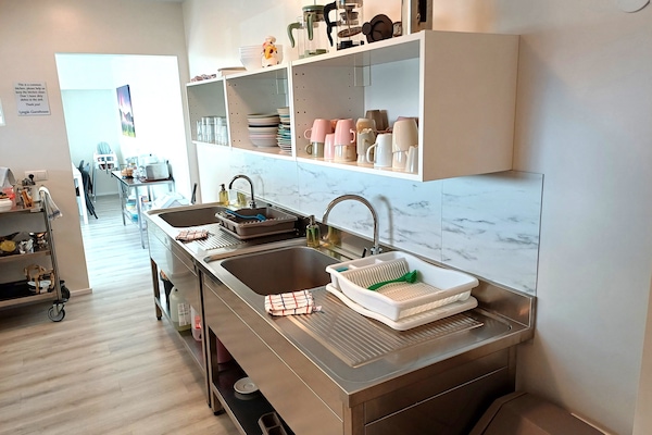 Placa de cocina, utensilios de cocina