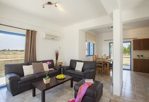 Living area - Protaras Villa Chios (Sotira)