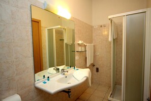 Free toiletries, towels