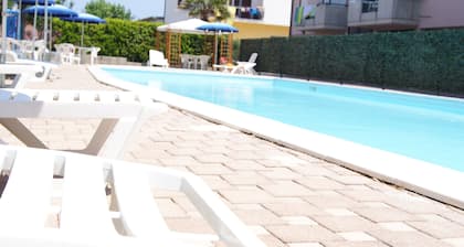 Polena Residence Hotel
