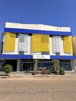 Fachada da propriedade