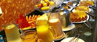 Mac Hotel