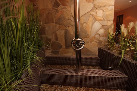 Sports massages, massages. Hotel Theresia Kolín