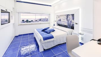 Doppia Standard | Biancheria da letto di alta qualità, minibar, una cassaforte in camera