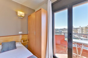 Superior Single Room | Free WiFi - Hostal Alberana (Verges)