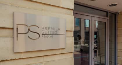 PREMIER SUITES Reading