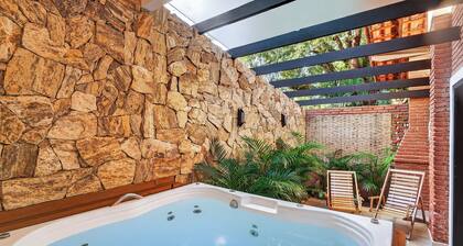 Grínberg's Village Hotel