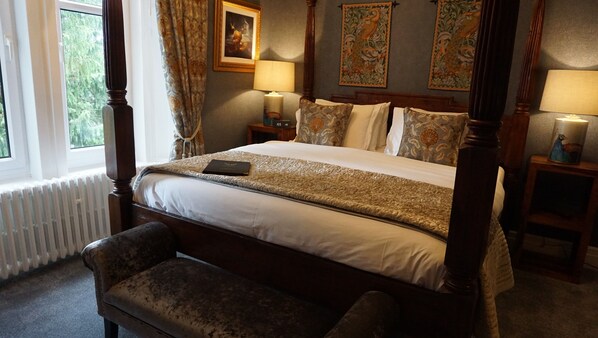 Superior Double Room, Ensuite (Super King Bed) | Individually decorated, individually furnished, soundproofing