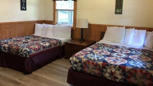 Cabane Standard, 2 lits doubles, réfrigérateur et four à micro-ondes