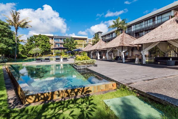 Book ZEN Premium Uluwatu Complex in Pecatu | Hotels.com