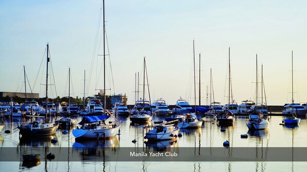 Marina - ZEN Rooms Studio 18 Ortigas (Pasig)