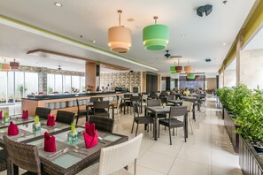 Restaurant - ZEN Rooms Kuta ByPass Ngurah Rai (Kuta)