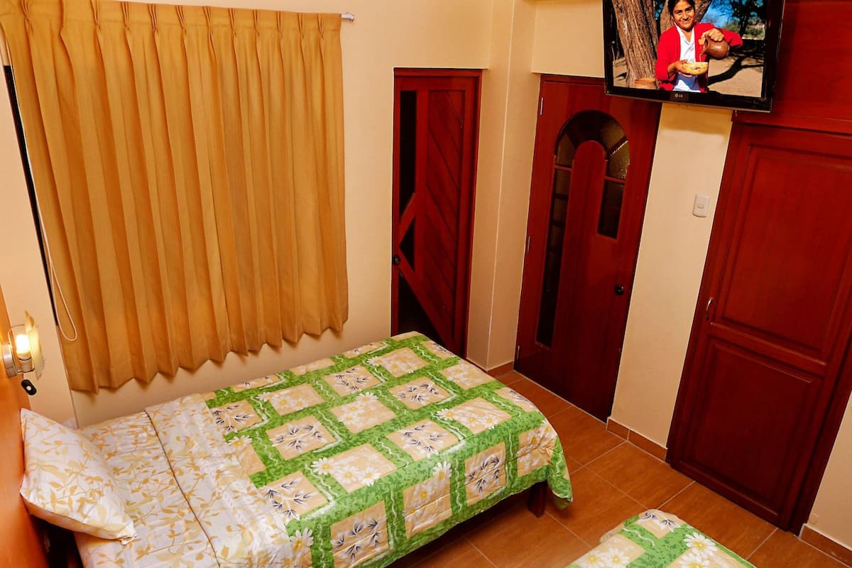 Minibar, in-room safe, desk, rollaway beds