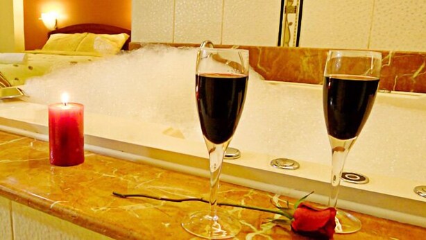 Executive Suite, Jetted Tub | Minibar, in-room safe, desk, rollaway beds - Hotel Costa Norte (Chiclayo)