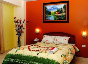 Suite Eksekutif, jet tub | Minibar, brankas, meja kerja, dan tempat tidur lipat/tambahan