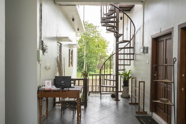 Lobby - OYO 2417 Panen House (Seminyak)