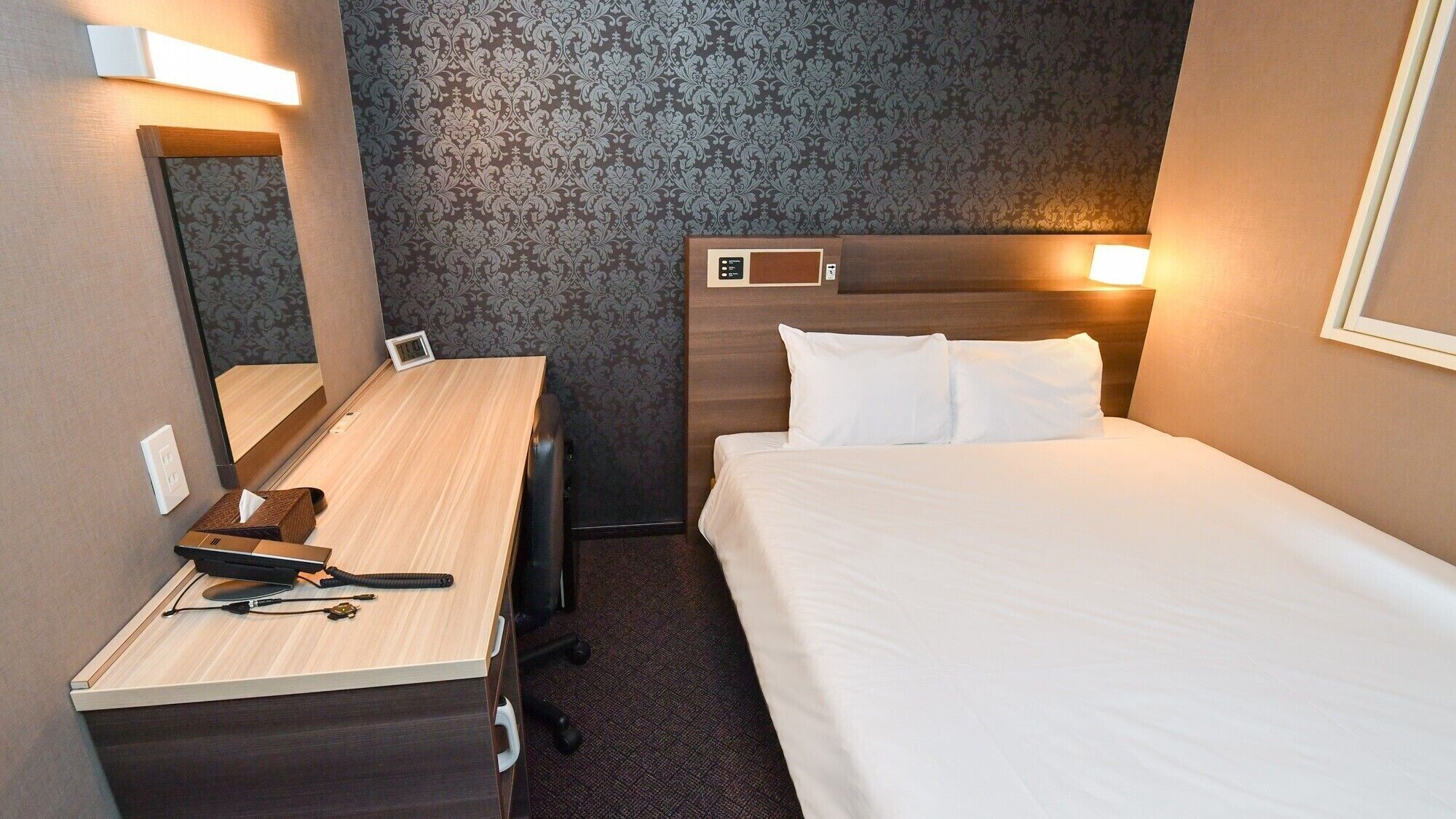 Desk, blackout drapes, iron/ironing board, free WiFi