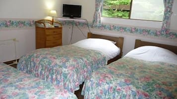 Chambre avec lits jumeaux | Wi-Fi gratuit, draps fournis