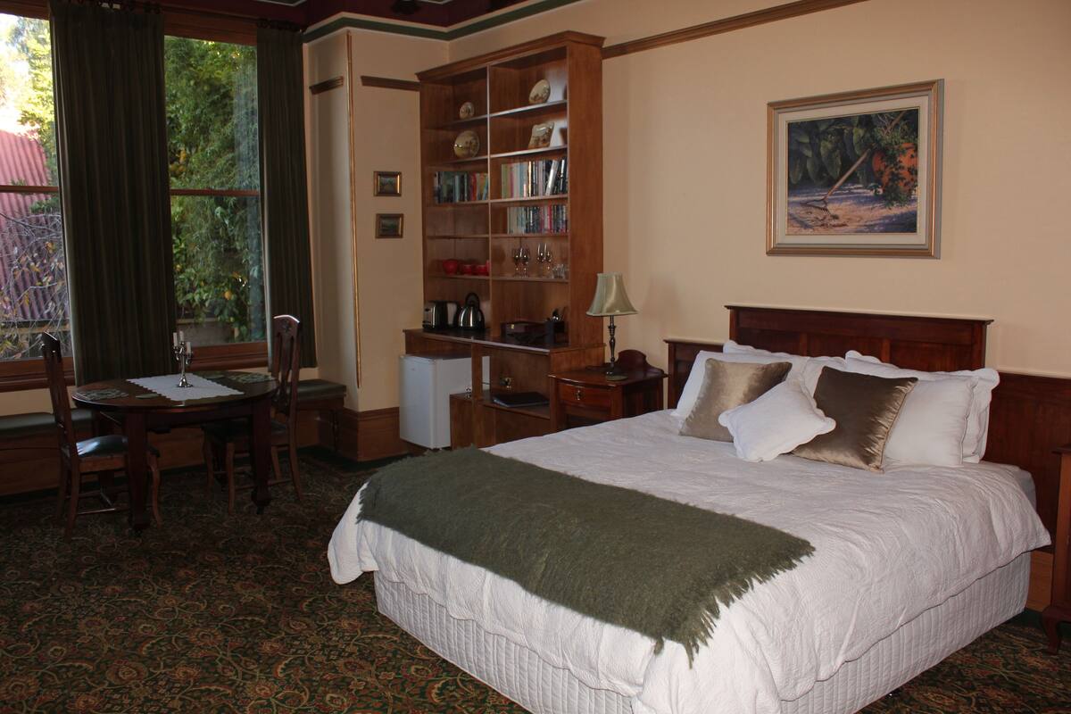 Suite Luxe (Trevallyn Suite)