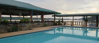 Villa Alzhun Tourist Inn and Restaurant