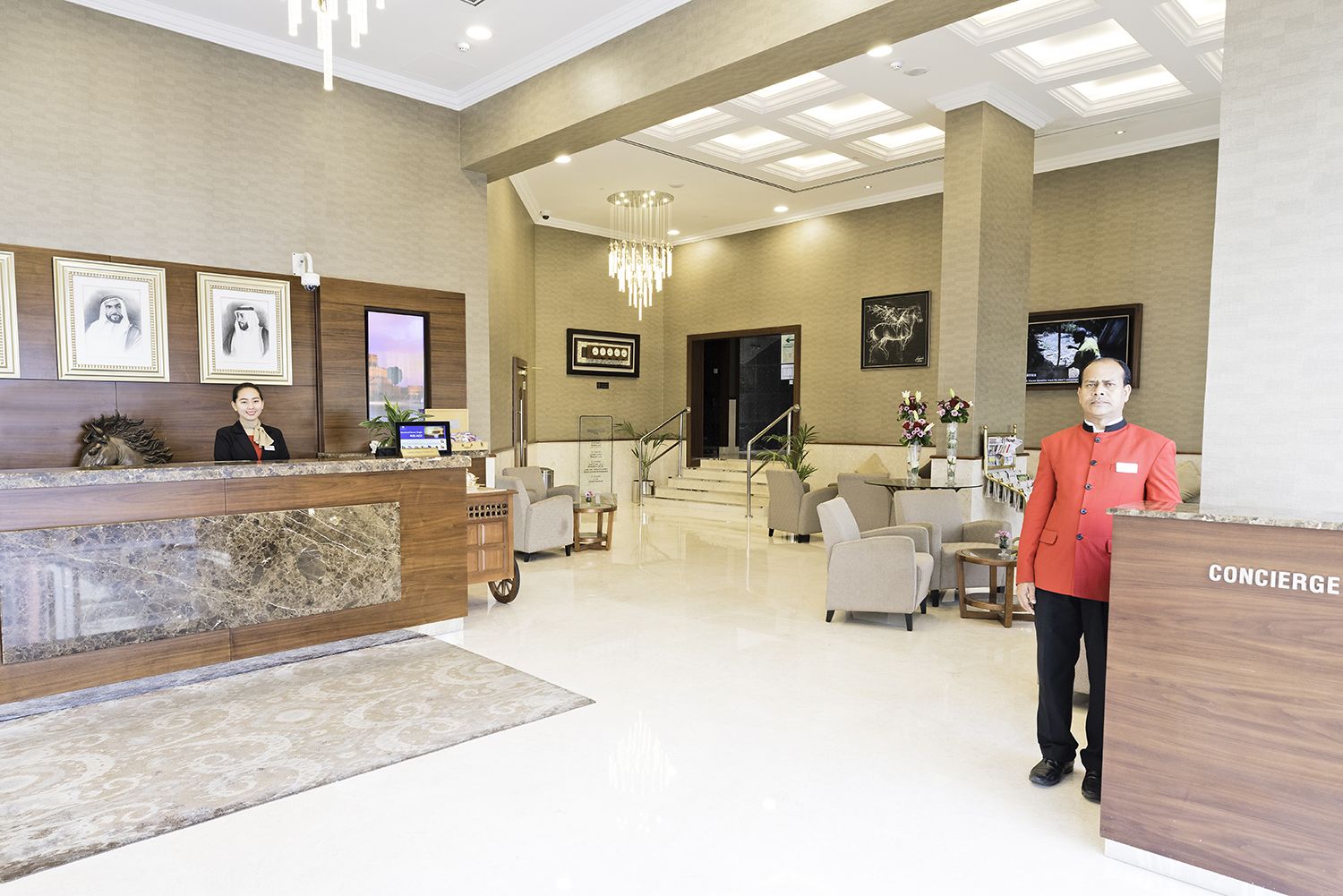 Photo - Emirates Plaza Hotel