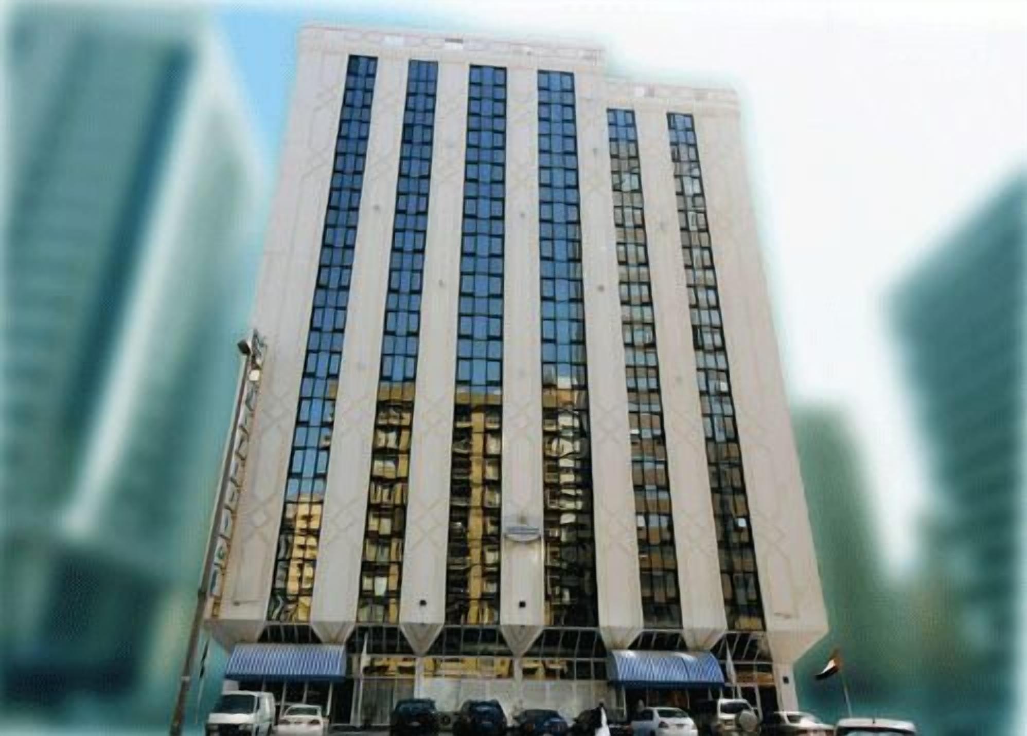 Photo - Emirates Plaza Hotel