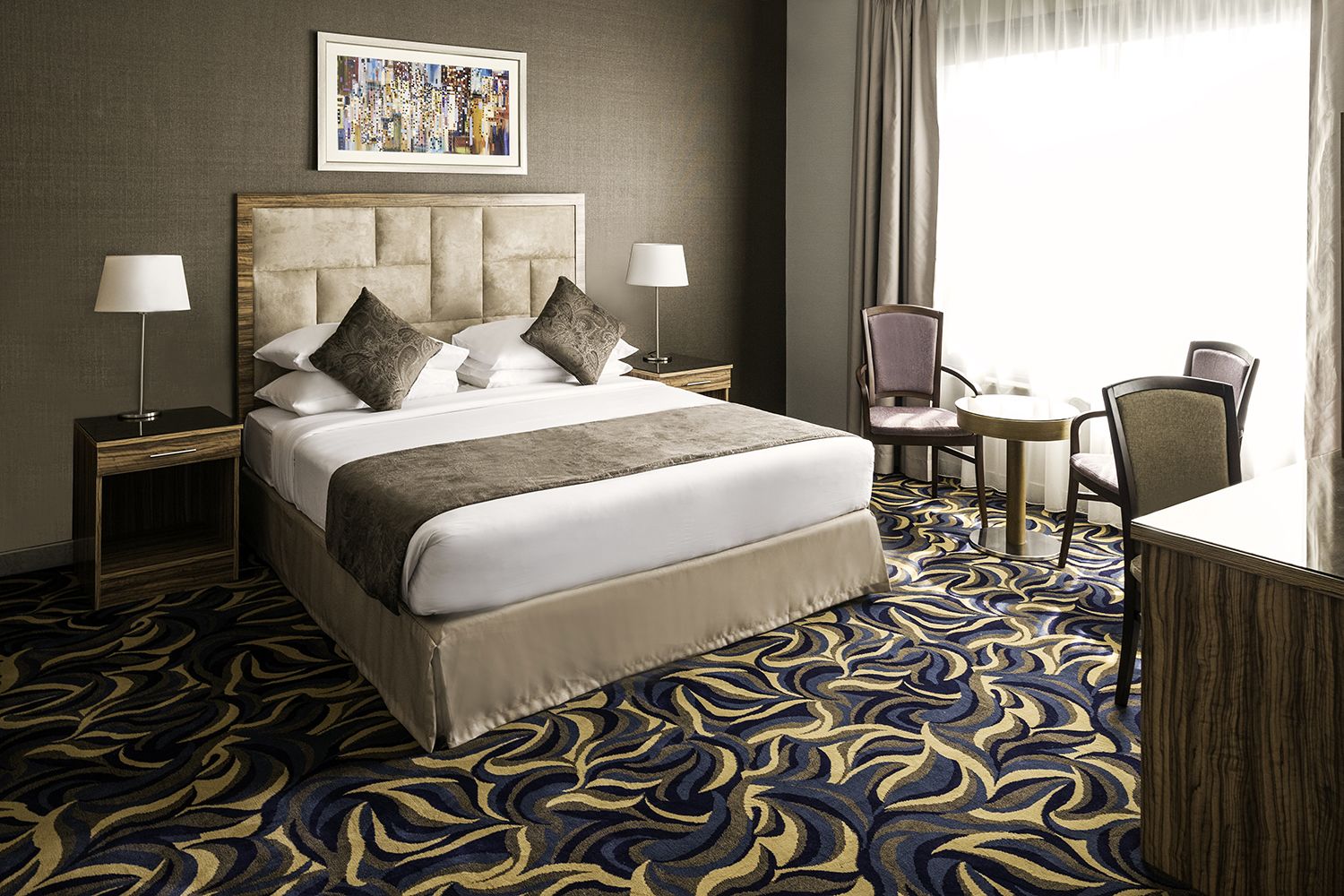 Photo - Emirates Plaza Hotel