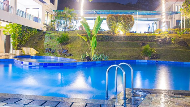 Unclassified image, 1 of 46, button - OLE Suites Cottage (Citaringgul)